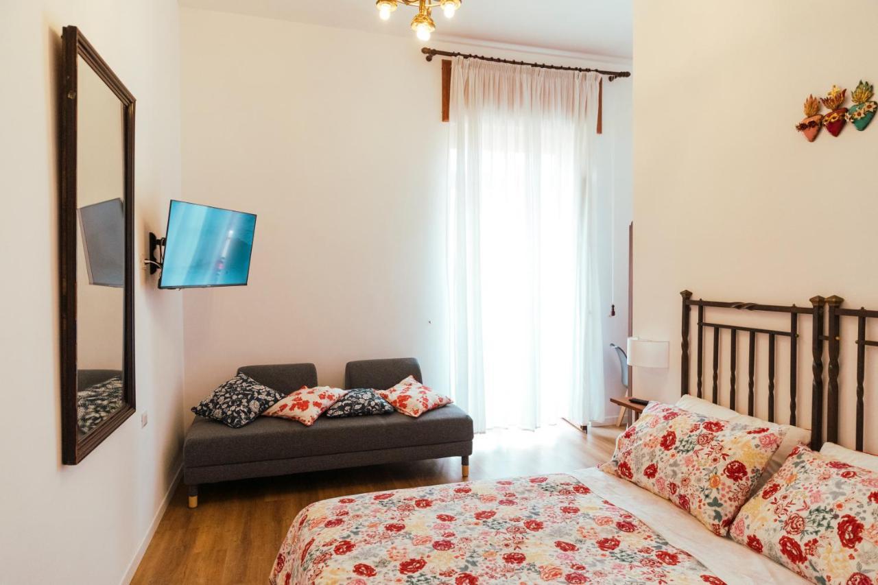 Relais Cuorenapoletano Naples Exterior photo